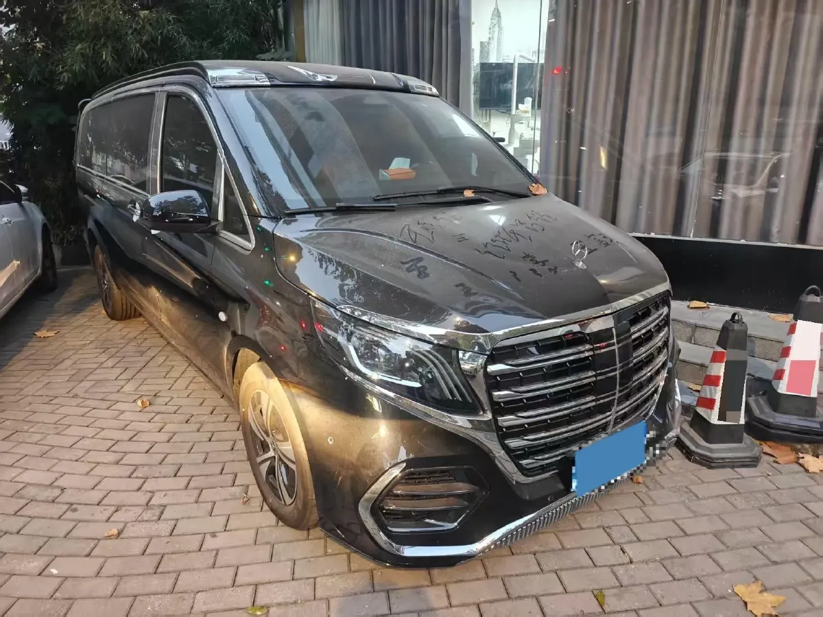 2024 Mercedes-Benz Vito 2.0T 231HP L4 9AT,autocango,china used car exporter,china ev exporter,chinese used car exporter,chinese used ev exporter