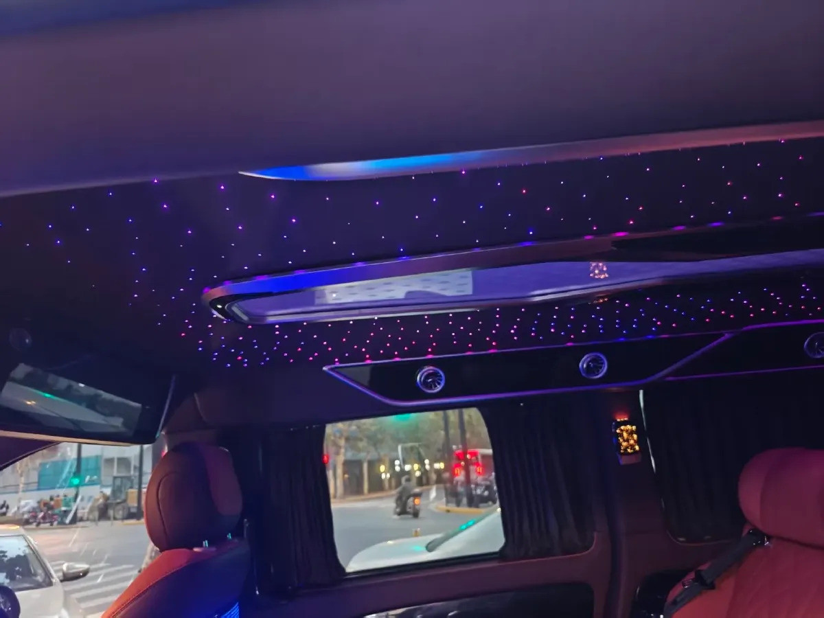 2024 Mercedes-Benz Vito 2.0T 231HP L4 9AT,autocango,china used car exporter,china ev exporter,chinese used car exporter,chinese used ev exporter