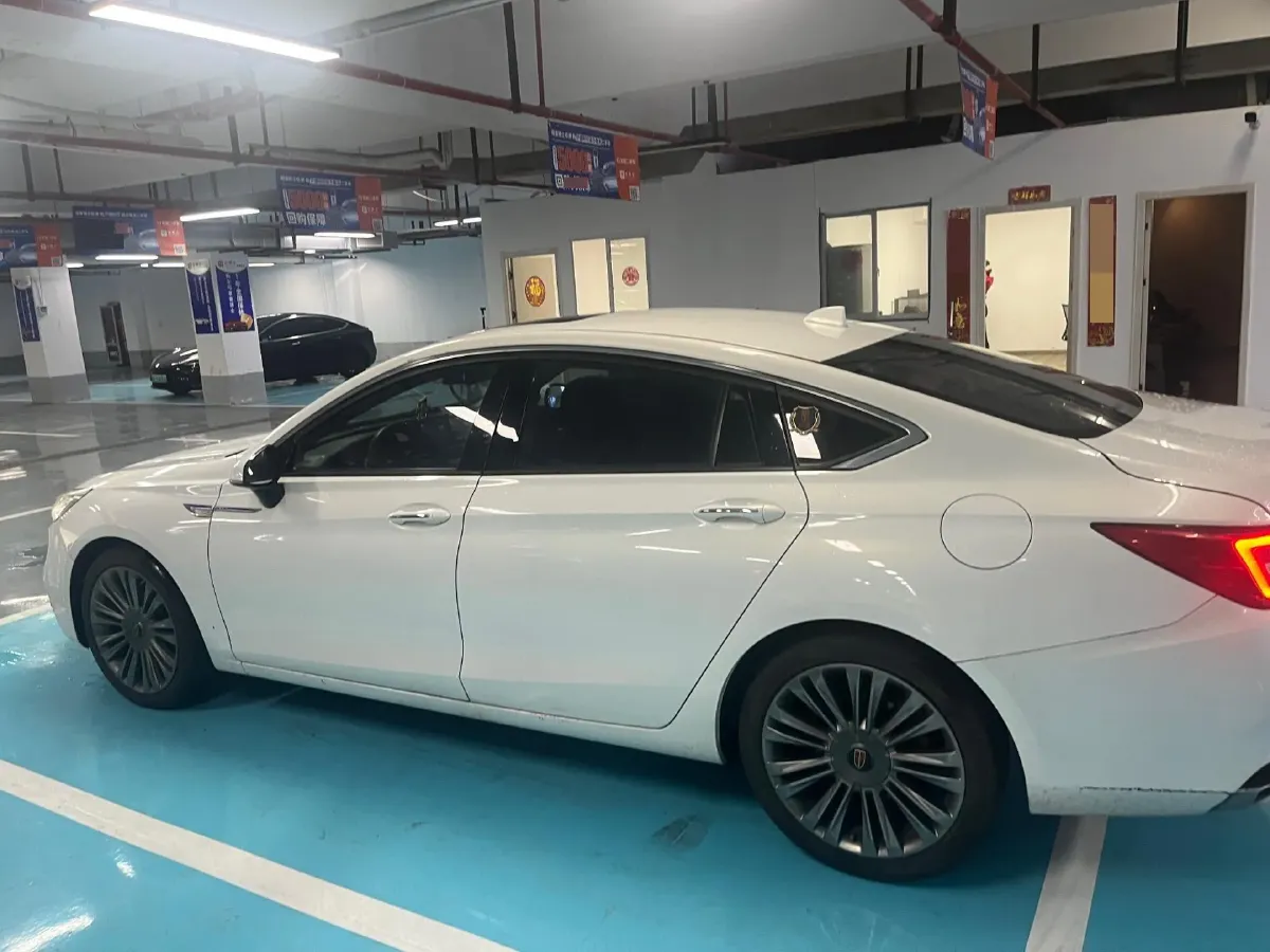 2020 HongQi H5 1.8T 197HP L4 6AT,autocango,china used car exporter,china ev exporter,chinese used car exporter,chinese used ev exporter