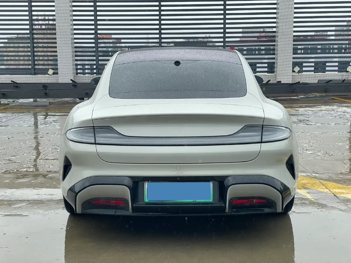 2024 MI SU7 BEV 73.6KWH,autocango,china used car exporter,china ev exporter,chinese used car exporter,chinese used ev exporter