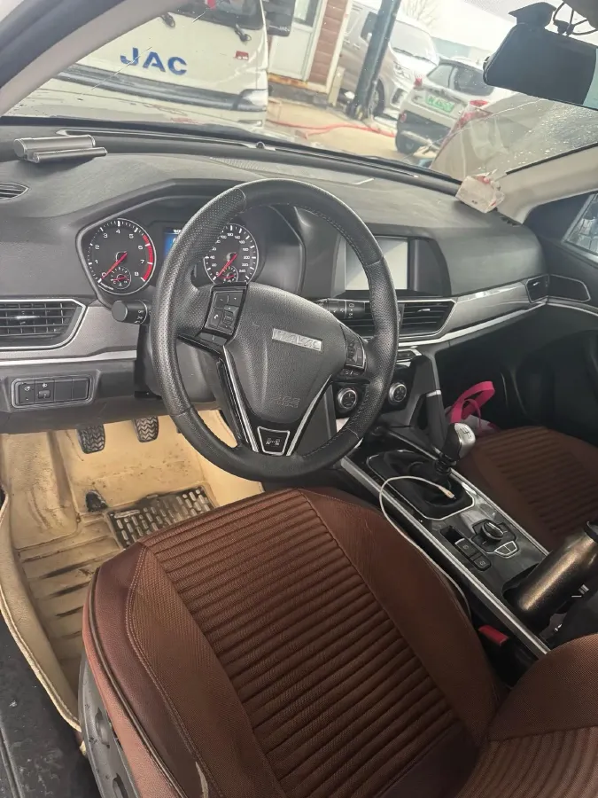 2019 Haval H6 1.5T 150HP L4 6MT,autocango,china used car exporter,china ev exporter,chinese used car exporter,chinese used ev exporter