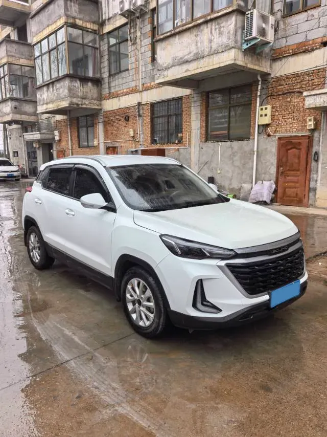 2019 BeiJing Auto X3 1.5T 150HP L4 6MT,autocango,china used car exporter,china ev exporter,chinese used car exporter,chinese used ev exporter