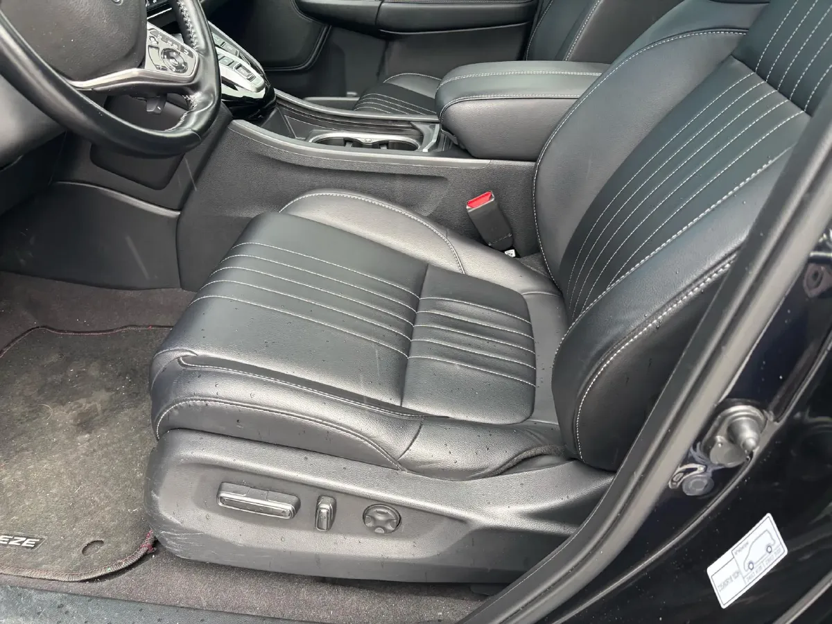 2022 Honda Breeze 2.0L 146HP L4 E-CVT PHEV 16.3KWH,autocango,china used car exporter,china ev exporter,chinese used car exporter,chinese used ev exporter