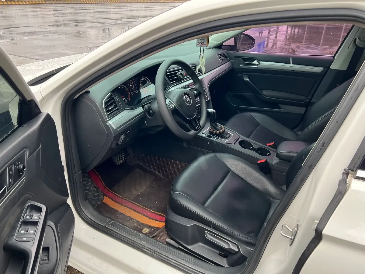 2019 Volkswagen T-Cross 1.4T 150HP L4 7DCT,autocango,china used car exporter,china ev exporter,chinese used car exporter,chinese used ev exporter