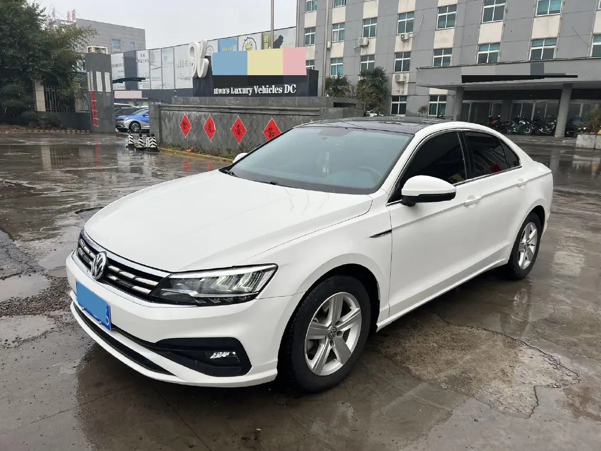 2019 Volkswagen T-Cross 1.4T 150HP L4 7DCT,autocango,china used car exporter,china ev exporter,chinese used car exporter,chinese used ev exporter
