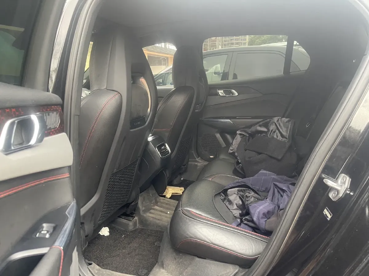 2018 Toyota C-HR 2.0L 171HP L4 CVT,autocango,china used car exporter,china ev exporter,chinese used car exporter,chinese used ev exporter