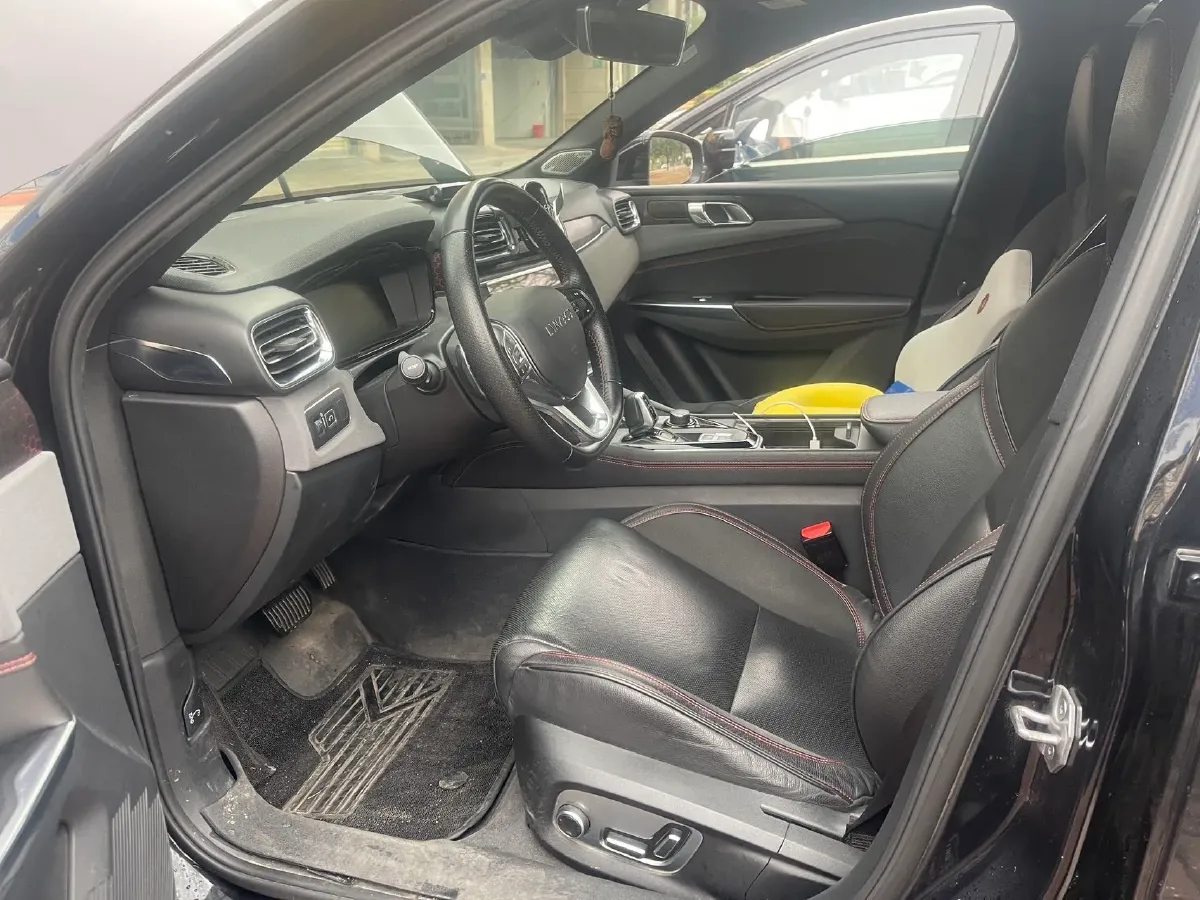 2018 Toyota C-HR 2.0L 171HP L4 CVT,autocango,china used car exporter,china ev exporter,chinese used car exporter,chinese used ev exporter