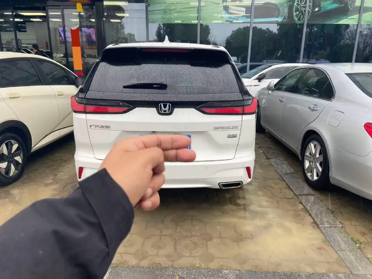 2023 Honda Breeze 1.5T 193HP L4 CVT,autocango,china used car exporter,china ev exporter,chinese used car exporter,chinese used ev exporter