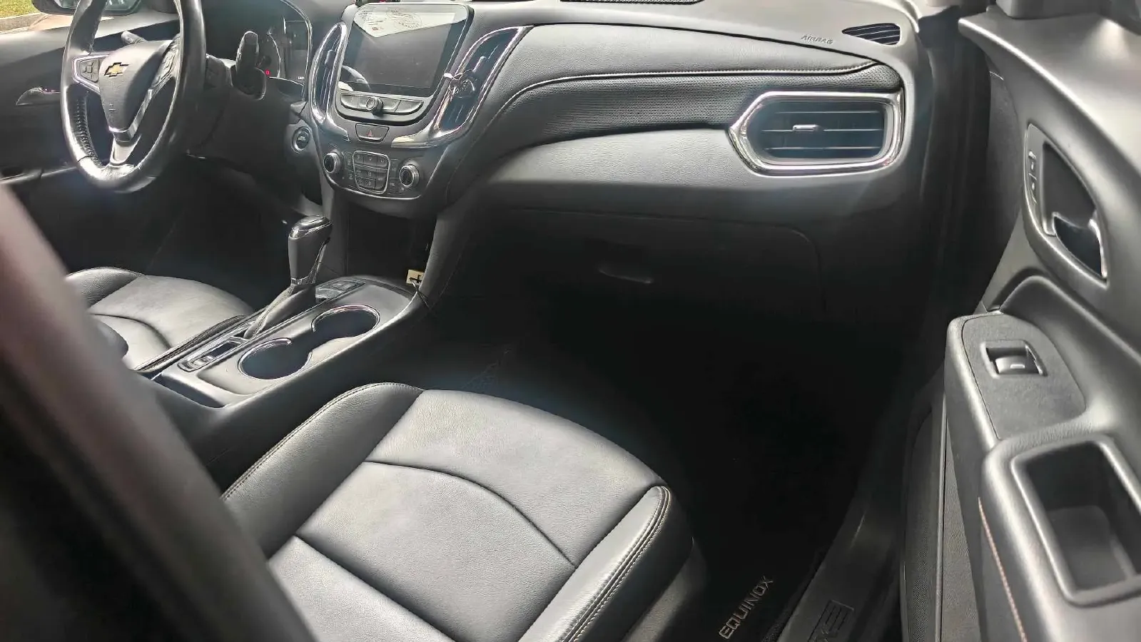 2018 Chevrolet Equinox 2.0T 260HP L4 9AT,autocango,china used car exporter,china ev exporter,chinese used car exporter,chinese used ev exporter