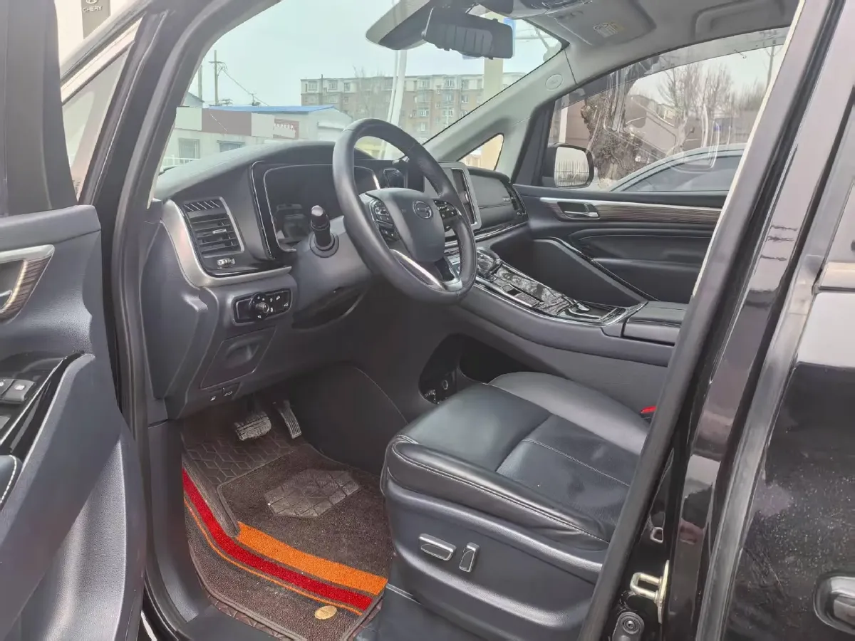 2021 GAC Trumpchi M8 2.0T 252HP L4 8AT,autocango,china used car exporter,china ev exporter,chinese used car exporter,chinese used ev exporter