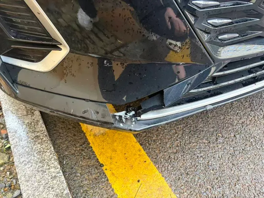 2022 Chery Arrizo 8 1.6T 197HP L4 7DCT,autocango,china used car exporter,china ev exporter,chinese used car exporter,chinese used ev exporter