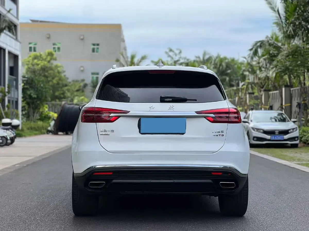 2022 HongQi HS5 2.0T 224HP L4 6AT,autocango,china used car exporter,china ev exporter,chinese used car exporter,chinese used ev exporter