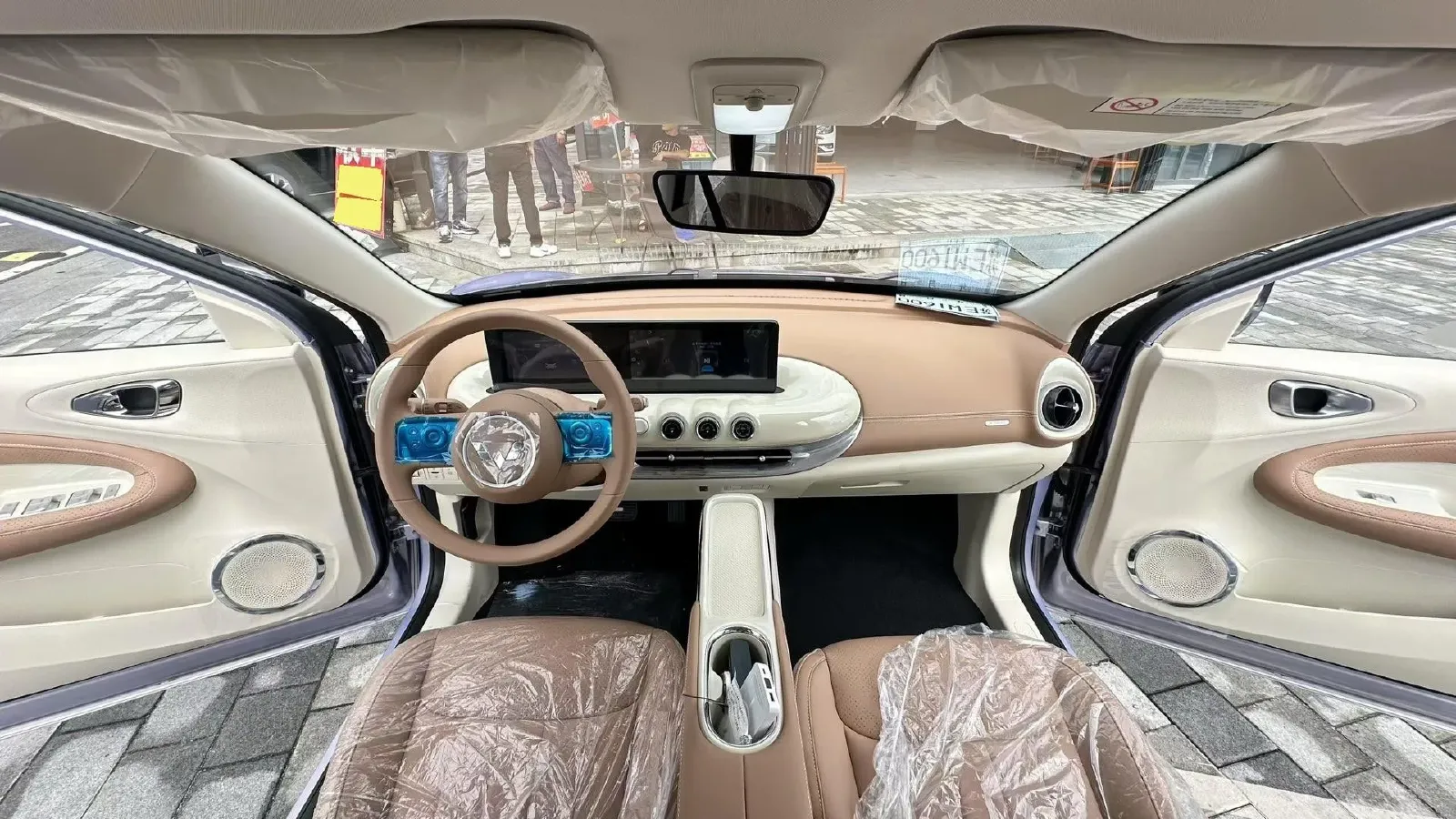 2025 WuLing BinGuo BEV,autocango,china used car exporter,china ev exporter,chinese used car exporter,chinese used ev exporter