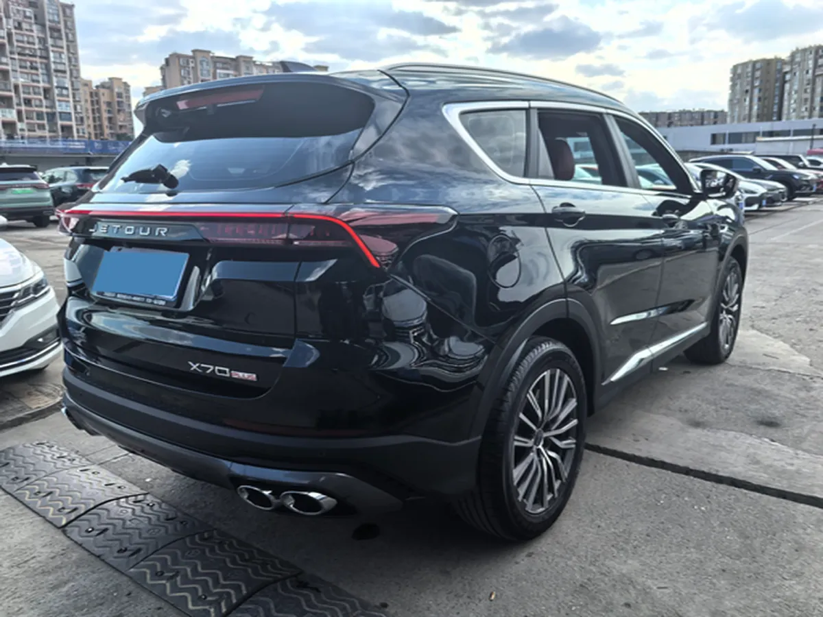 2023 ChangAn Oshan X7 Plus 1.5T 188HP L4 7DCT,autocango,china used car exporter,china ev exporter,chinese used car exporter,chinese used ev exporter