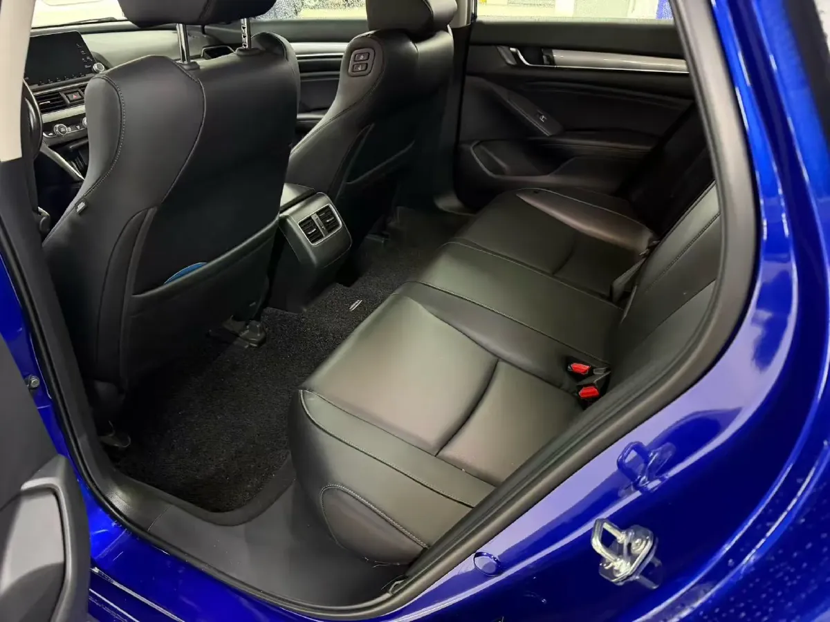 2018 Honda Accord 2.0L 146HP L4 E-CVT Hybrid,autocango,china used car exporter,china ev exporter,chinese used car exporter,chinese used ev exporter