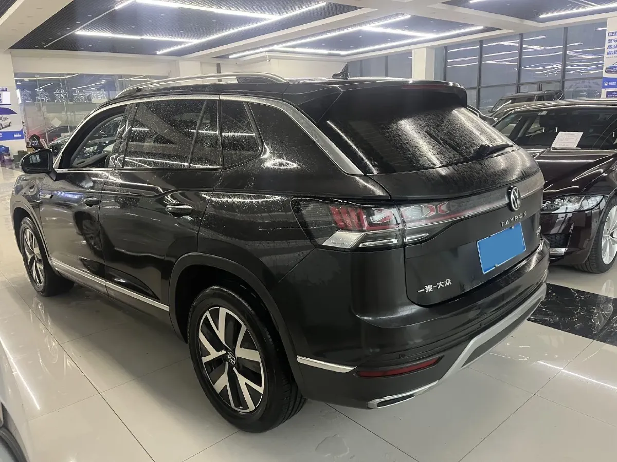 2024 Volkswagen Tayron 2.0T 186HP L4 7DCT,autocango,china used car exporter,china ev exporter,chinese used car exporter,chinese used ev exporter