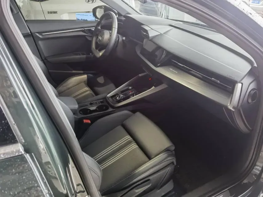 2022 Audi A3 1.4T 150HP L4 7DCT,autocango,china used car exporter,china ev exporter,chinese used car exporter,chinese used ev exporter