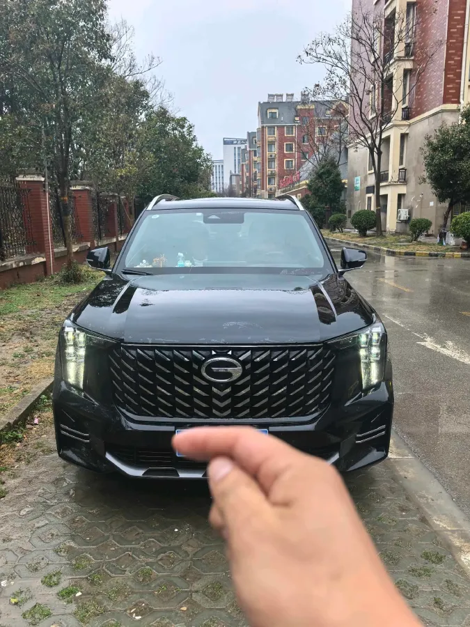 2022 GAC Trumpchi GS8 2.0T 252HP L4 8AT,autocango,china used car exporter,china ev exporter,chinese used car exporter,chinese used ev exporter