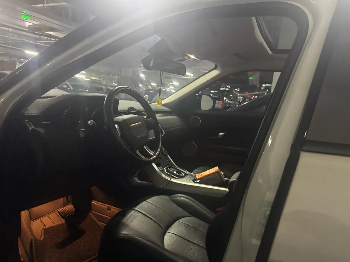 2018 Land Rover Range Rover Evoque 2.0T 241HP L4 9AT,autocango,china used car exporter,china ev exporter,chinese used car exporter,chinese used ev exporter