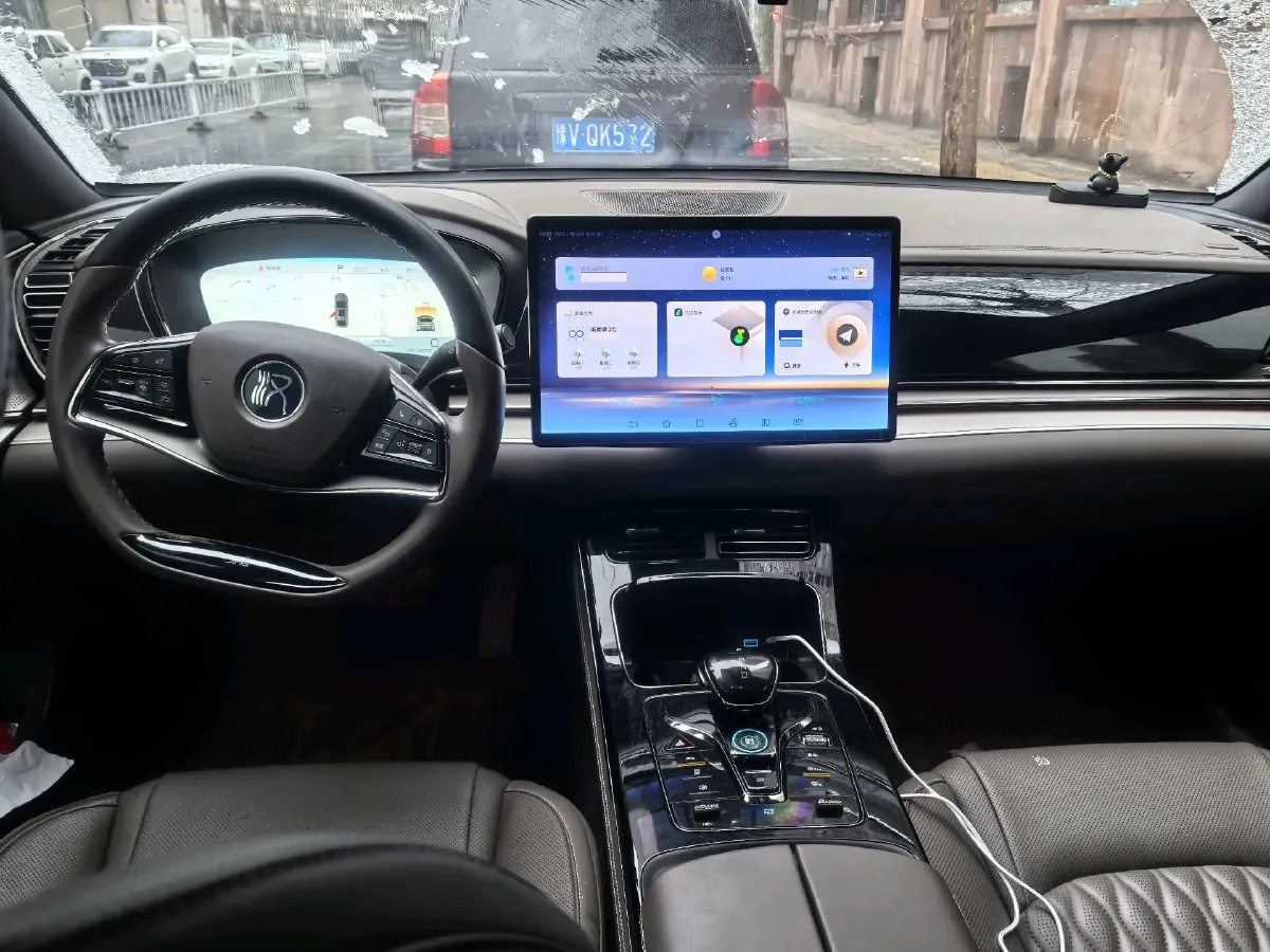 2023 BYD Han 1.5T 139HP L4 E-CVT PHEV 18.316KWH,autocango,china used car exporter,china ev exporter,chinese used car exporter,chinese used ev exporter