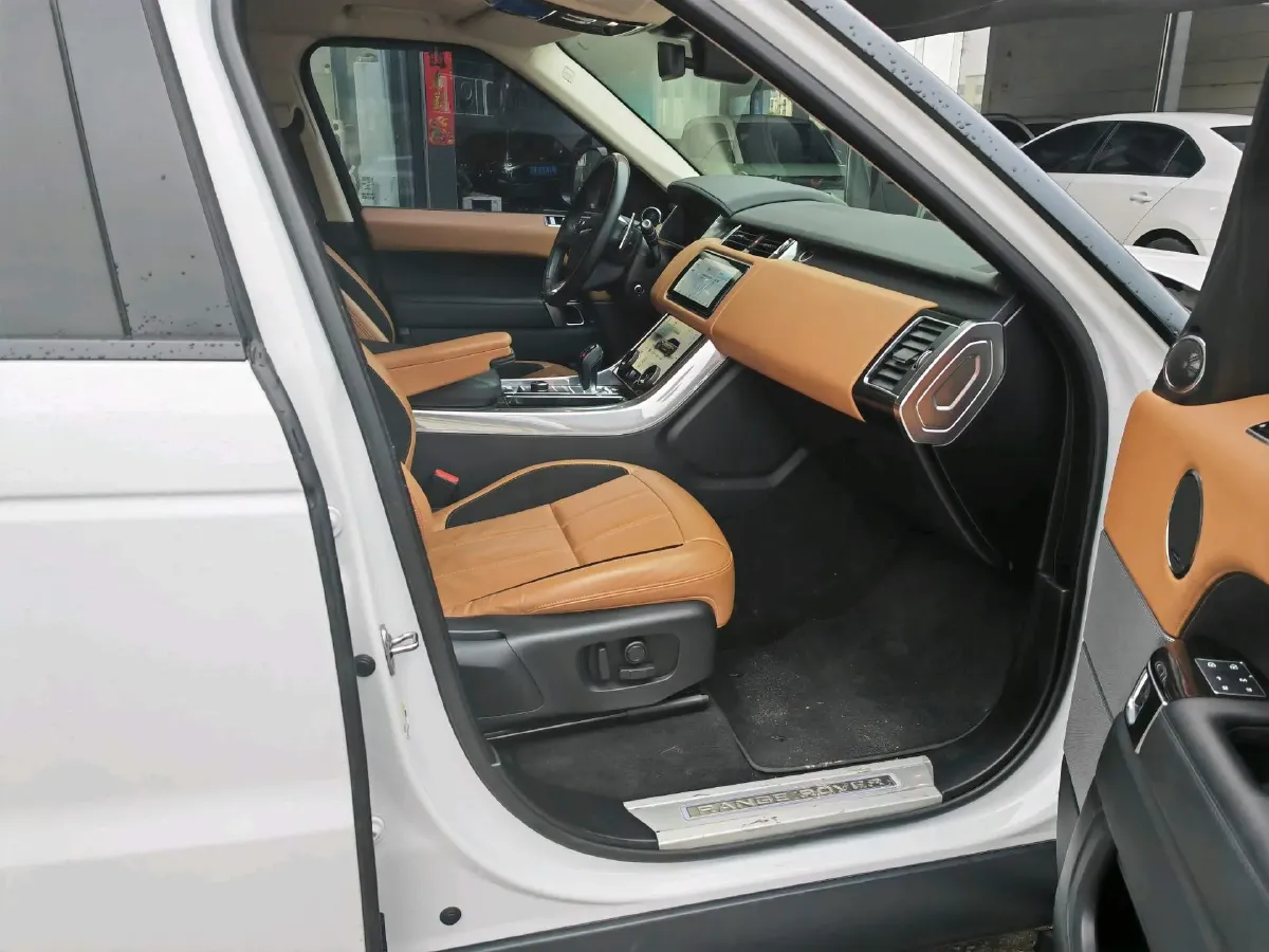 2022 Land Rover Range Rover Sport 3.0T 360HP L6 8AT,autocango,china used car exporter,china ev exporter,chinese used car exporter,chinese used ev exporter