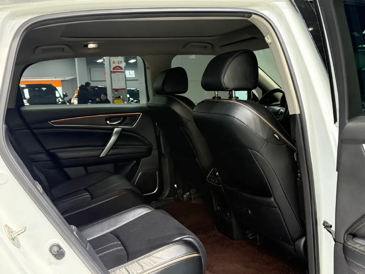 2020 Honda Avancier 2.0T 272HP L4 9AT,autocango,china used car exporter,china ev exporter,chinese used car exporter,chinese used ev exporter