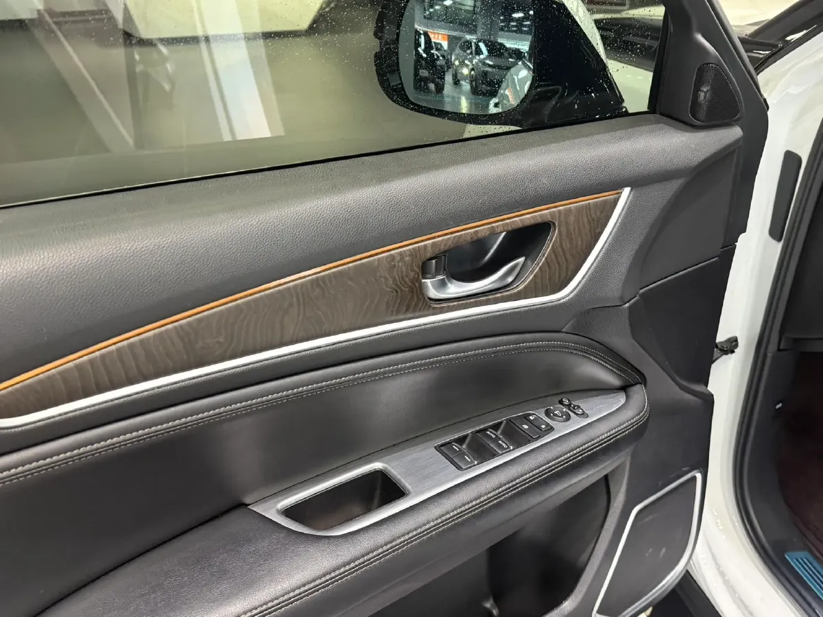 2020 Honda Avancier 2.0T 272HP L4 9AT,autocango,china used car exporter,china ev exporter,chinese used car exporter,chinese used ev exporter