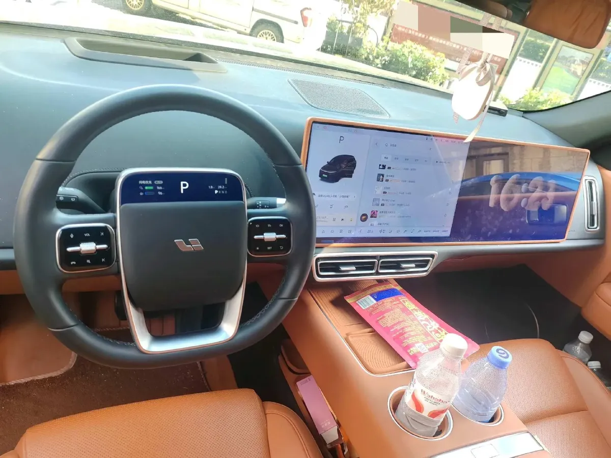 2024 Li L6 Range Extended 154HP L4 REEV 36.8KWH,autocango,china used car exporter,china ev exporter,chinese used car exporter,chinese used ev exporter