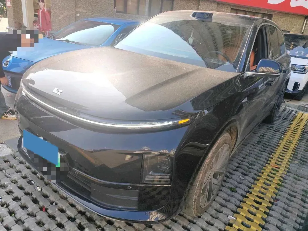 2024 Li L6 Range Extended 154HP L4 REEV 36.8KWH,autocango,china used car exporter,china ev exporter,chinese used car exporter,chinese used ev exporter