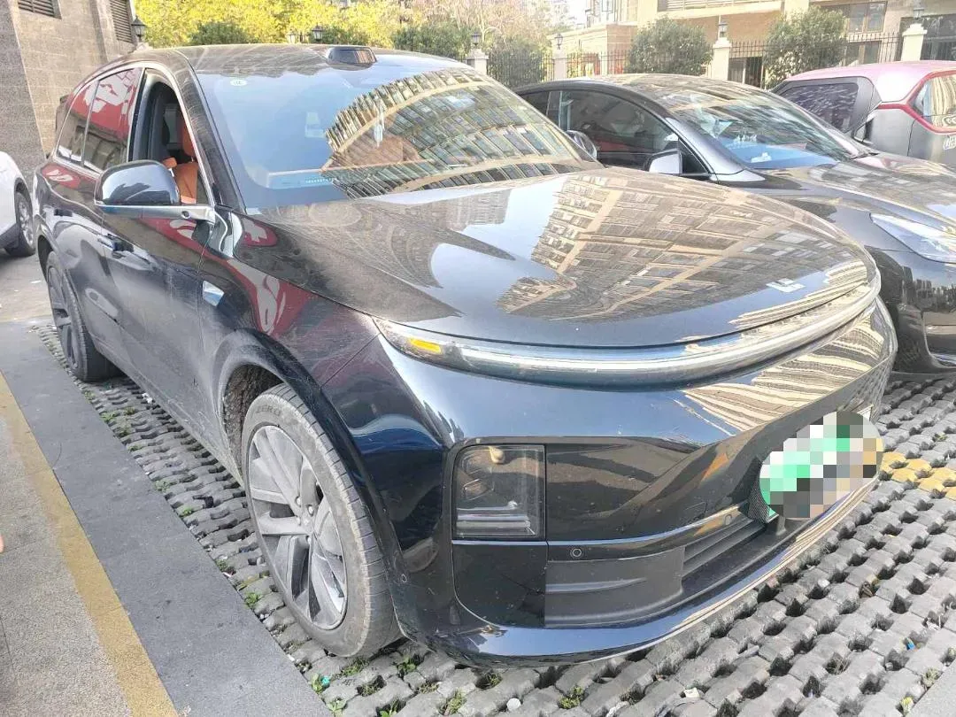 2024 Li L6 Range Extended 154HP L4 REEV 36.8KWH,autocango,china used car exporter,china ev exporter,chinese used car exporter,chinese used ev exporter