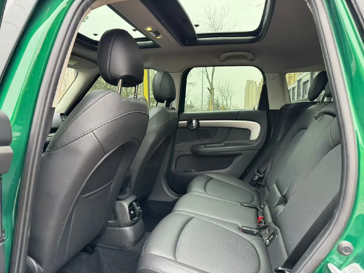 2021 MINI COUNTRYMAN 1.5T 136HP L3 8AT,autocango,china used car exporter,china ev exporter,chinese used car exporter,chinese used ev exporter