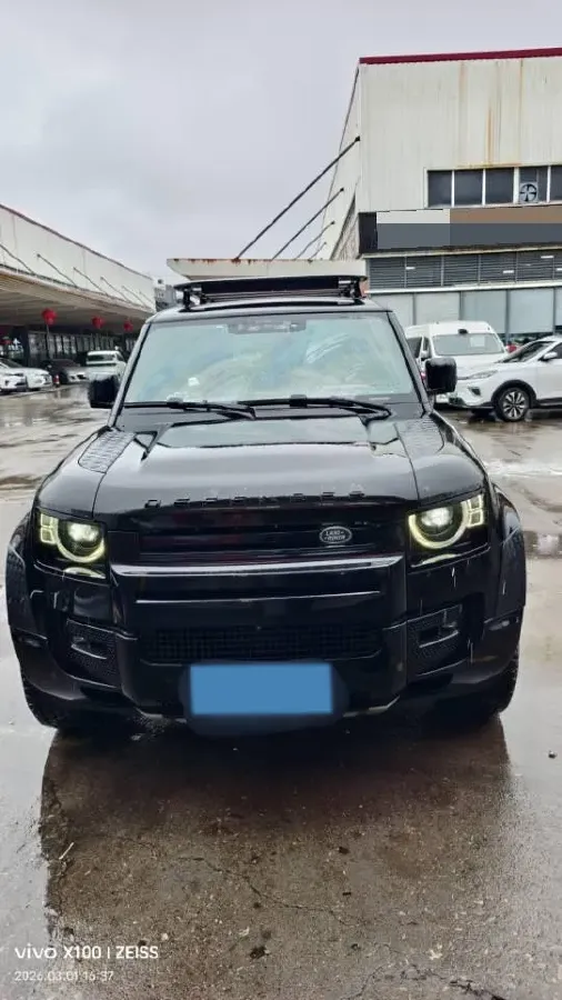 2024 Land Rover Defender 3.0T 400HP L6 8AT,autocango,china used car exporter,china ev exporter,chinese used car exporter,chinese used ev exporter