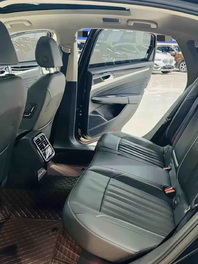 2022 Skoda Kodiak GT 2.0T 186HP L4 7DCT,autocango,china used car exporter,china ev exporter,chinese used car exporter,chinese used ev exporter