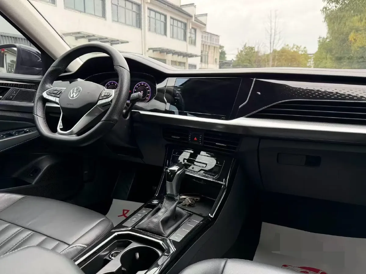 2022 Skoda Kodiak GT 2.0T 186HP L4 7DCT,autocango,china used car exporter,china ev exporter,chinese used car exporter,chinese used ev exporter