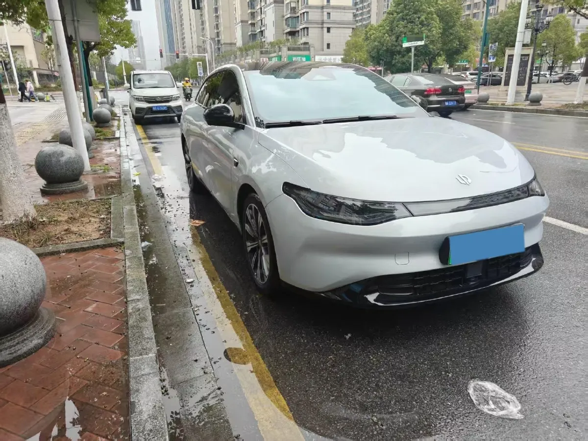 2023 Leapmotor C01 BEV 62.8KWH,autocango,china used car exporter,china ev exporter,chinese used car exporter,chinese used ev exporter