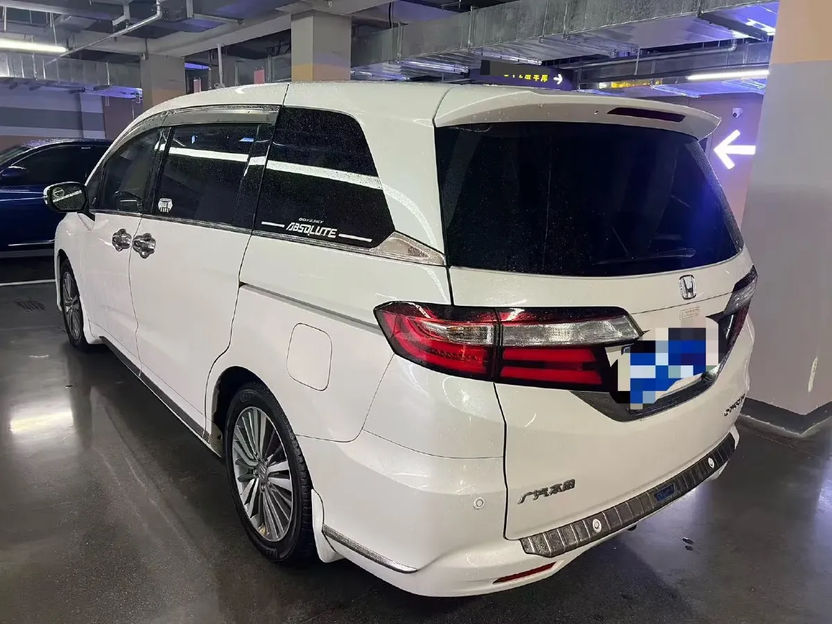 2018 Honda Odyssey 2.4L 186HP L4 CVT,autocango,china used car exporter,china ev exporter,chinese used car exporter,chinese used ev exporter