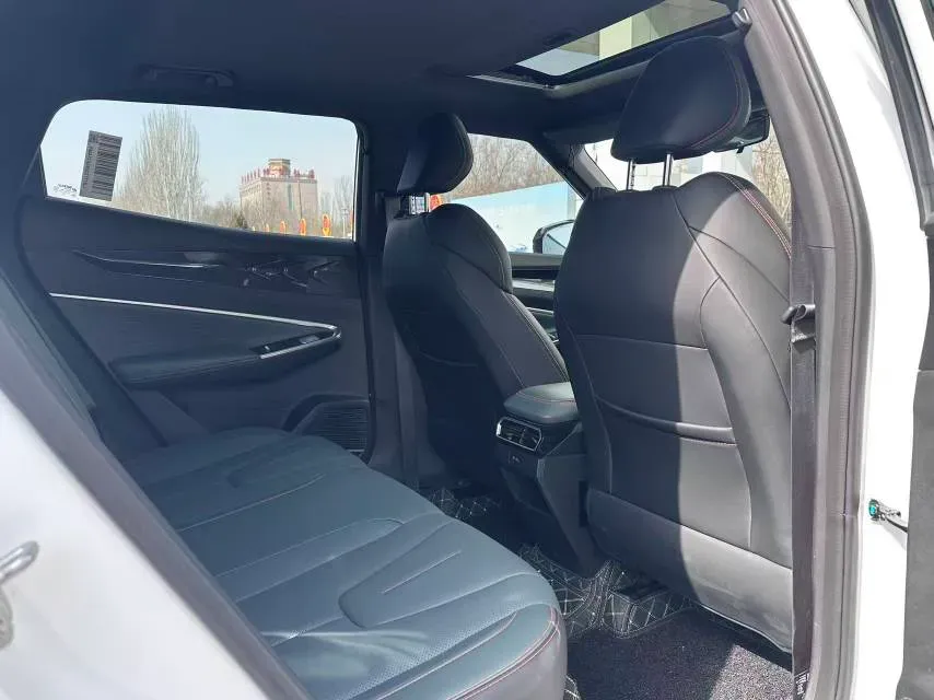 2024 Geely Azkarra 1.5T 181HP L4 7DCT,autocango,china used car exporter,china ev exporter,chinese used car exporter,chinese used ev exporter