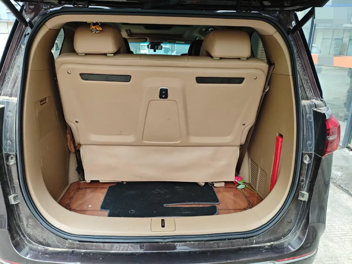 2021 Buick GL8 2.0T 237HP L4 9AT,autocango,china used car exporter,china ev exporter,chinese used car exporter,chinese used ev exporter