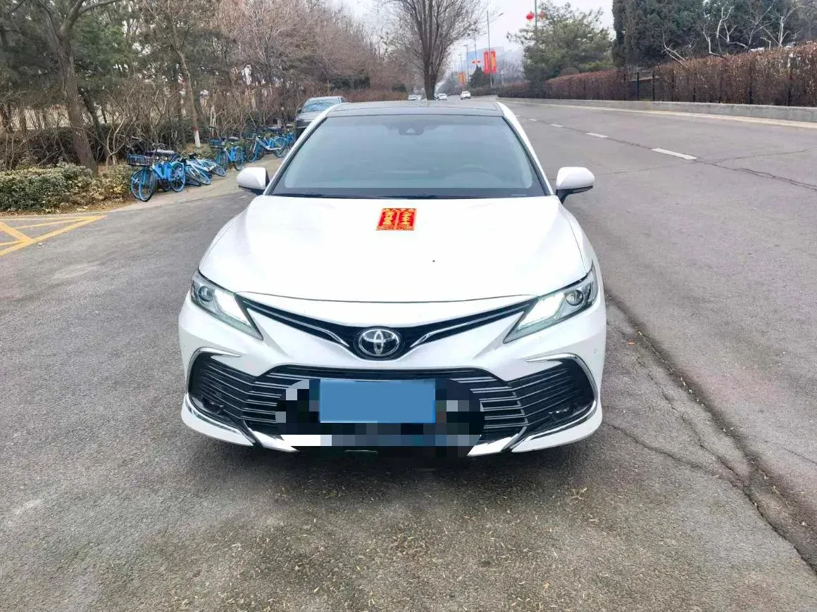 2023 Toyota Camry 2.5L 207HP L4 8AT,autocango,china used car exporter,china ev exporter,chinese used car exporter,chinese used ev exporter