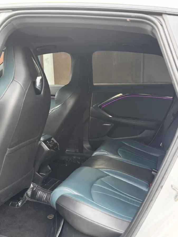 2023 MG 7 1.5T 188HP L4 7DCT,autocango,china used car exporter,china ev exporter,chinese used car exporter,chinese used ev exporter