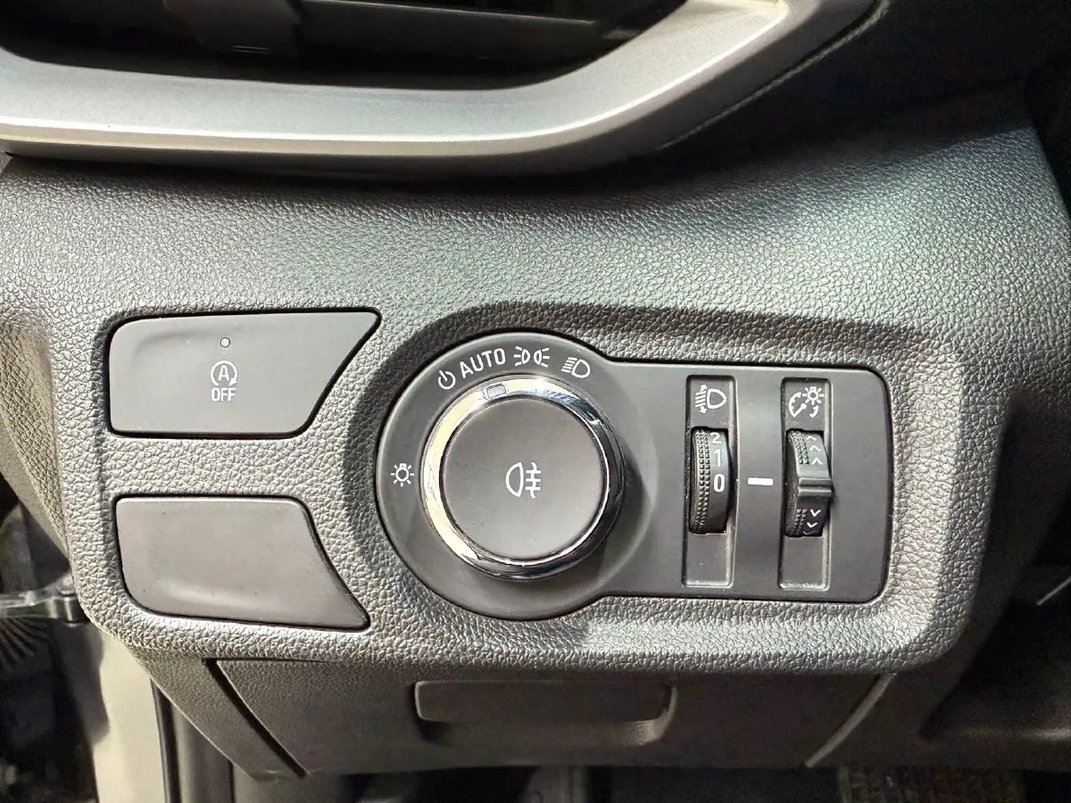 2020 Chevrolet Orlando 1.3T 163HP L3 6AT,autocango,china used car exporter,china ev exporter,chinese used car exporter,chinese used ev exporter