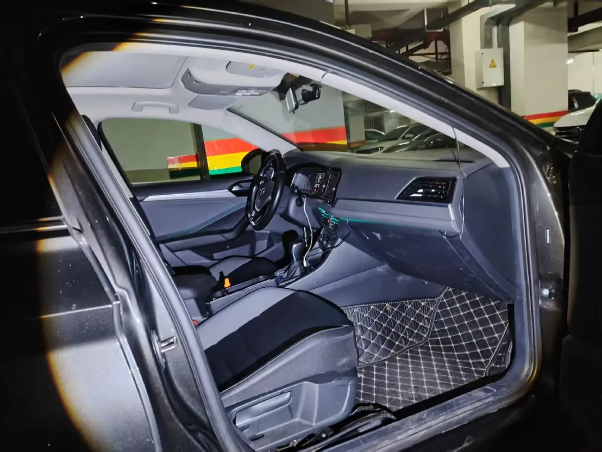 2019 Volkswagen Tharu 1.4T 150HP L4 7DCT,autocango,china used car exporter,china ev exporter,chinese used car exporter,chinese used ev exporter