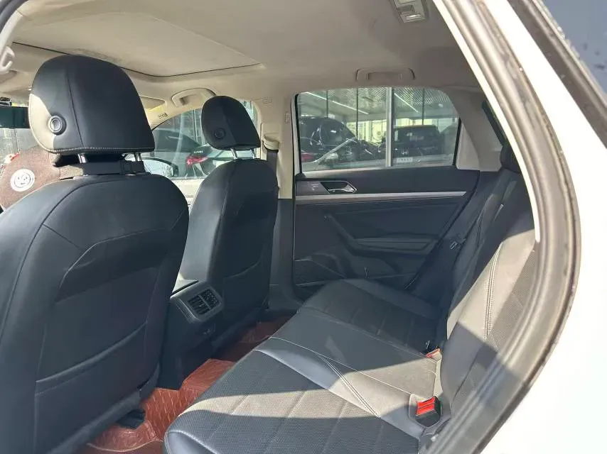 2021 Volkswagen Lavida 1.5L 113HP L4 6AT,autocango,china used car exporter,china ev exporter,chinese used car exporter,chinese used ev exporter