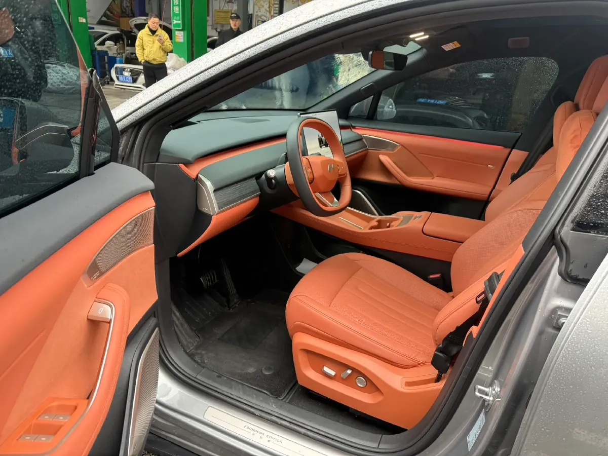 2024 ONVO L60 BEV 60KWH,autocango,china used car exporter,china ev exporter,chinese used car exporter,chinese used ev exporter