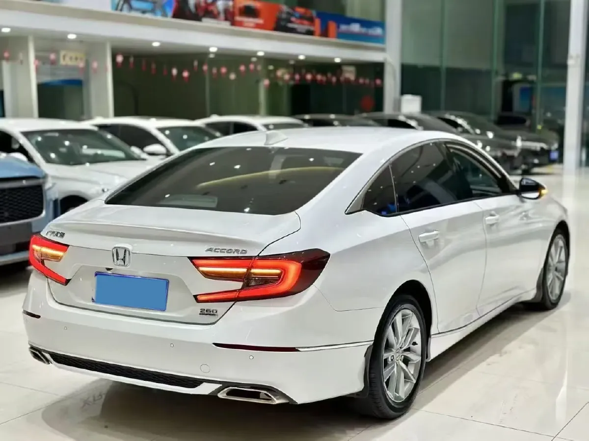 2022 Honda Accord 1.5T 194HP L4 CVT,autocango,china used car exporter,china ev exporter,chinese used car exporter,chinese used ev exporter