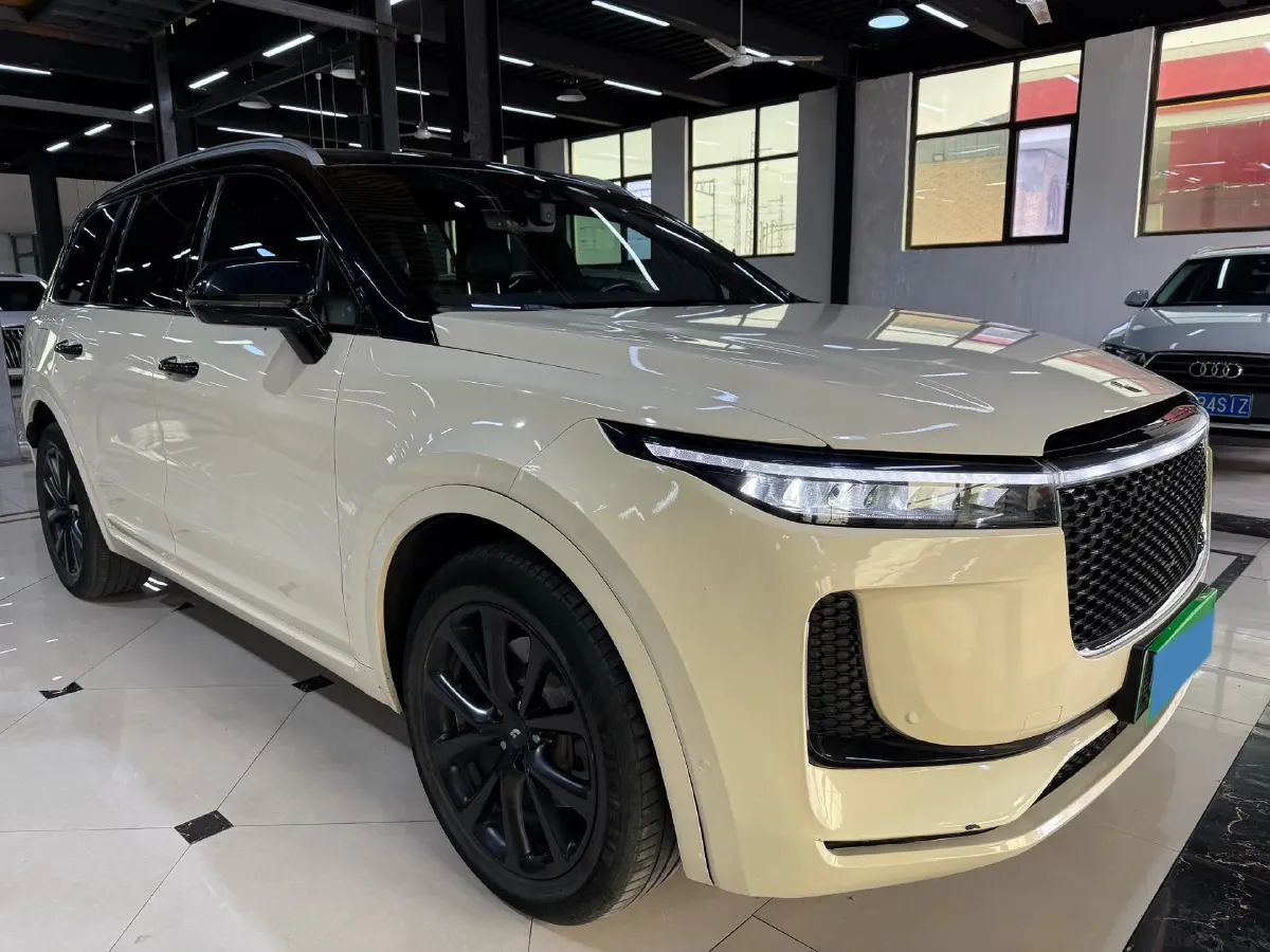 2020 Li ONE Range Extended 131HP REEV 40.5KWH,autocango,china used car exporter,china ev exporter,chinese used car exporter,chinese used ev exporter