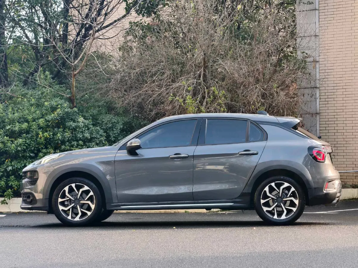 2018 Geely Emgrand GT 1.5T 180HP L3 7DCT,autocango,china used car exporter,china ev exporter,chinese used car exporter,chinese used ev exporter