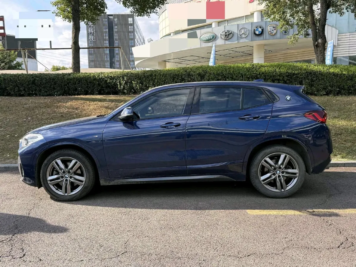 2020 BMW X2 2.0T 192HP L4 7DCT,autocango,china used car exporter,china ev exporter,chinese used car exporter,chinese used ev exporter