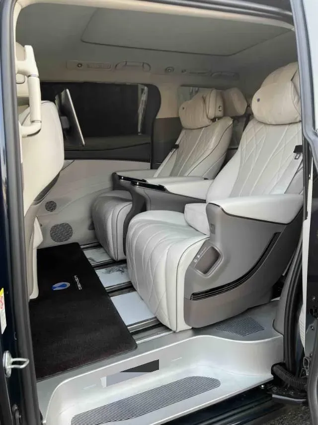 2022 Honda Odyssey 2.0L 146HP L4 E-CVT Hybrid,autocango,china used car exporter,china ev exporter,chinese used car exporter,chinese used ev exporter