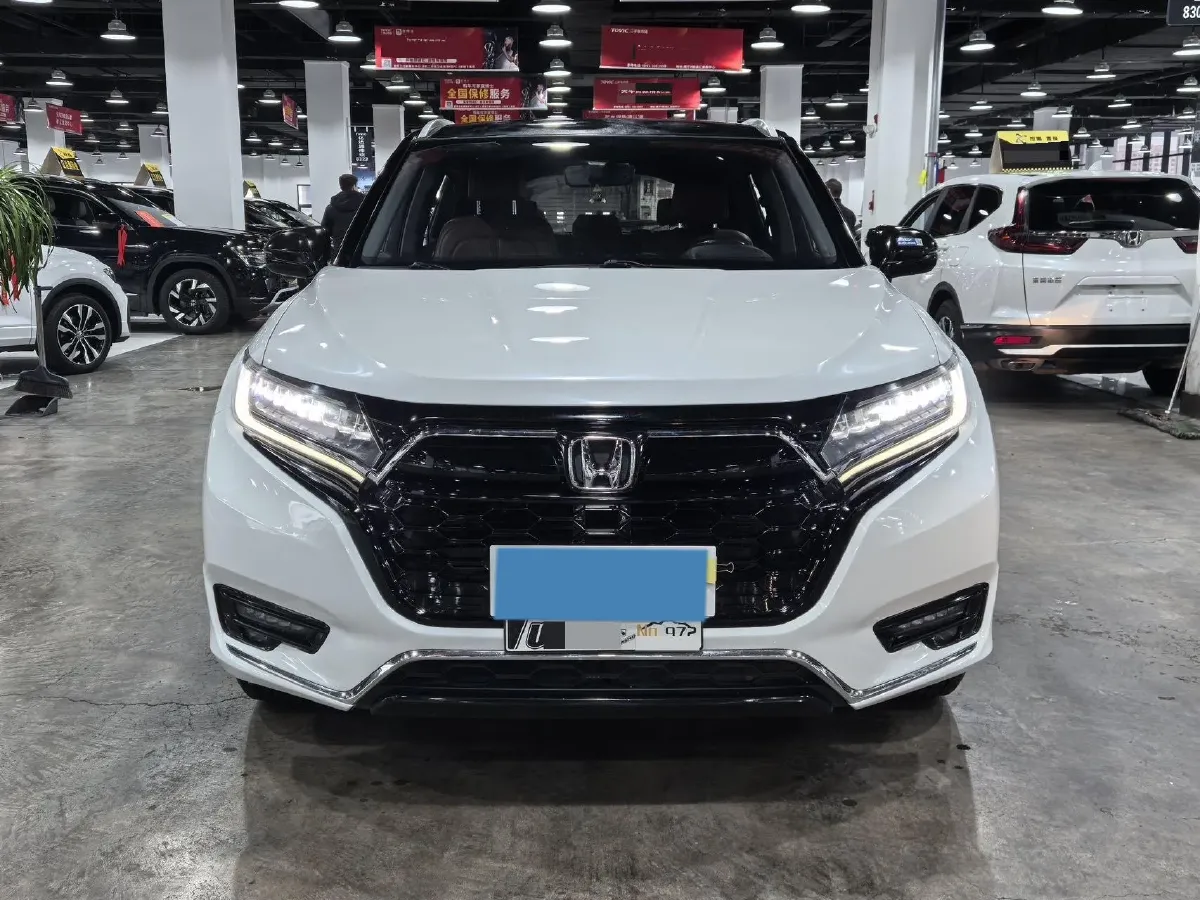 2020 Honda UR-V 2.0T 272HP L4 9AT,autocango,china used car exporter,china ev exporter,chinese used car exporter,chinese used ev exporter